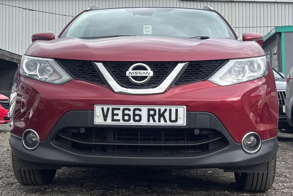 Used Nissan Qashqai 2016 for sale - 76283518: Photo 2