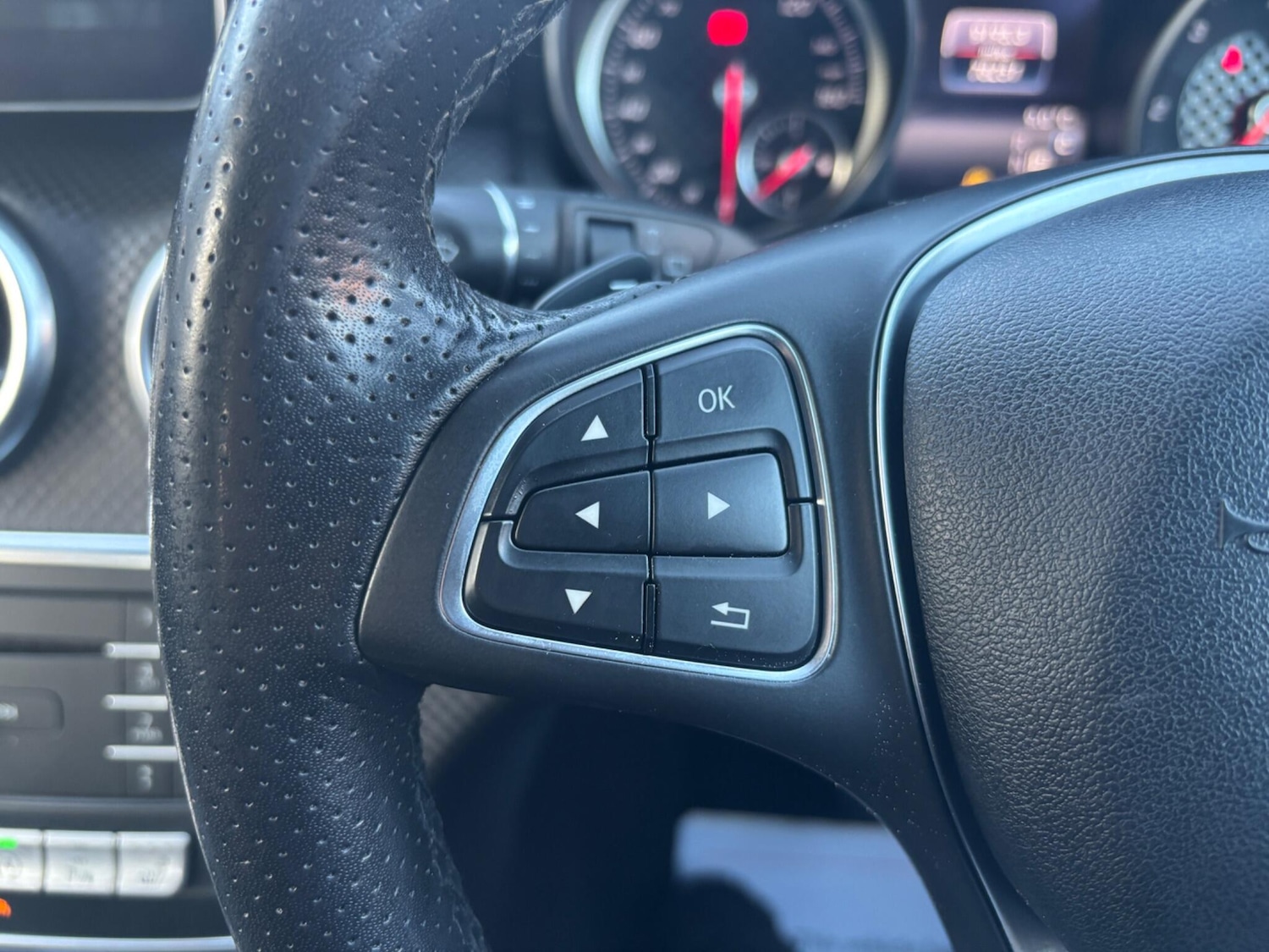 Used Mercedes-Benz A-Class 2017 for sale - 76592058: Photo 20