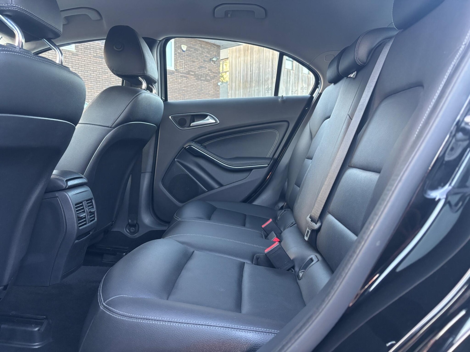 Used Mercedes-Benz A-Class 2017 for sale - 76592058: Photo 35