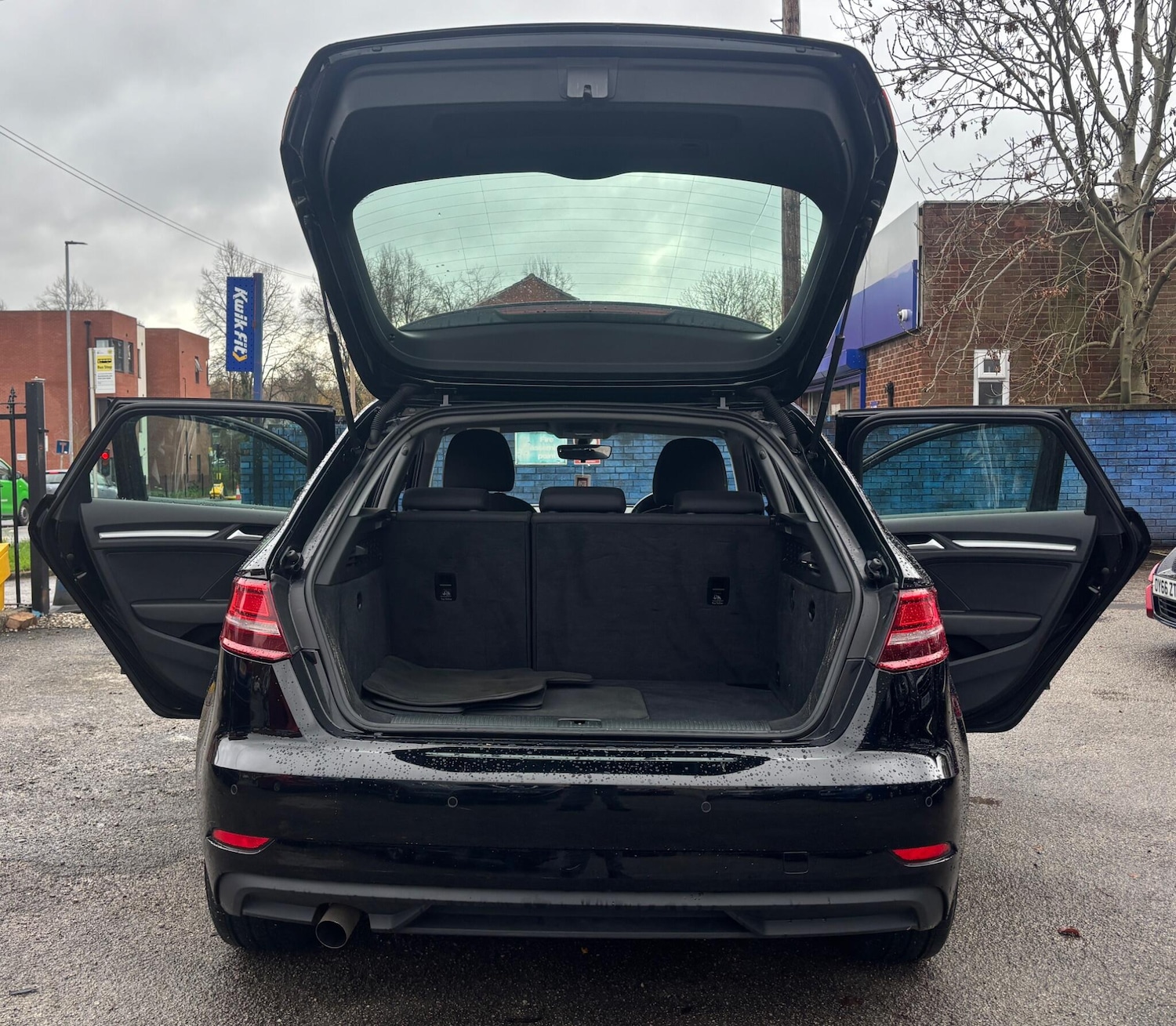 Used Audi A3 2016 for sale - 76592628: Photo 11