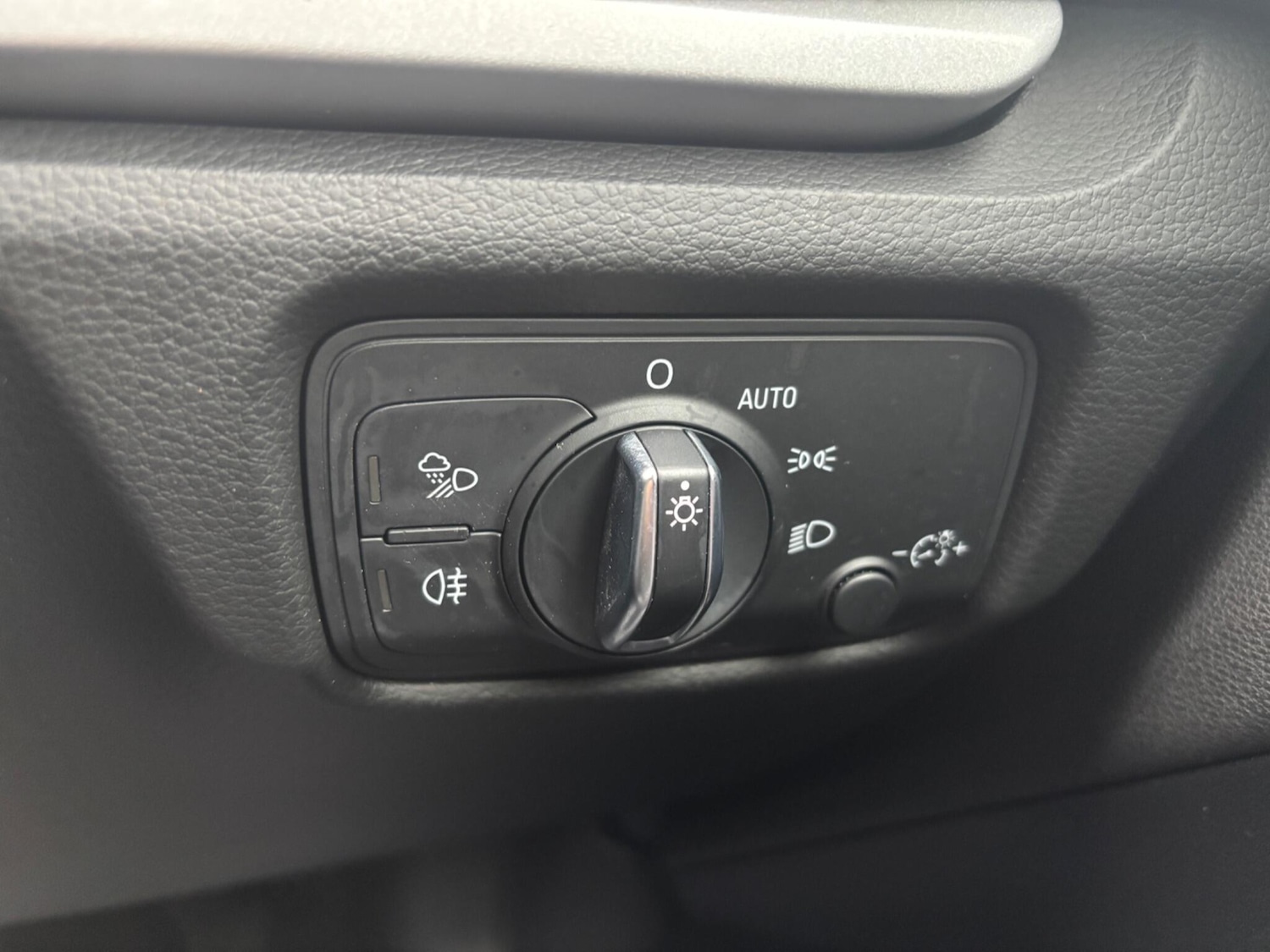 Used Audi A3 2016 for sale - 76592628: Photo 24