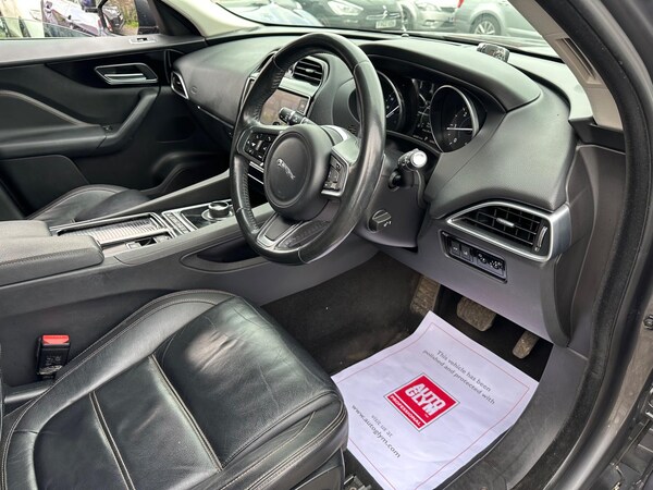 Used Jaguar F-Pace 2018 for sale - 76283541: Photo 14