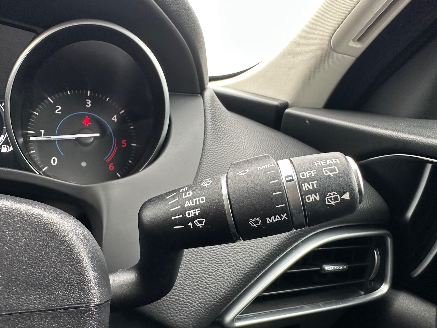 Used Jaguar F-Pace 2018 for sale - 76283541: Photo 23