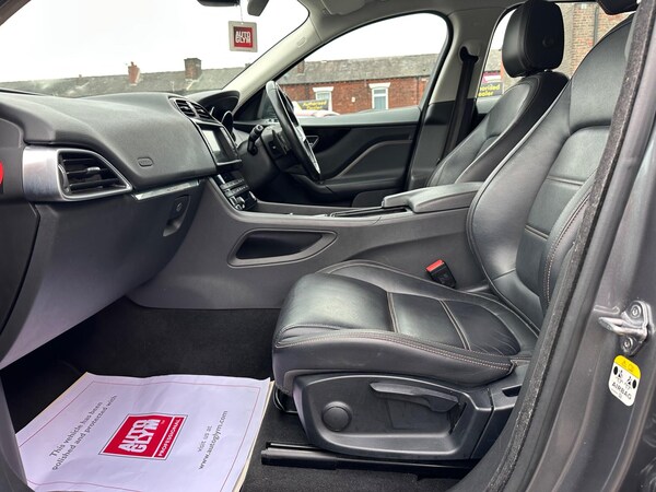 Used Jaguar F-Pace 2018 for sale - 76283541: Photo 28
