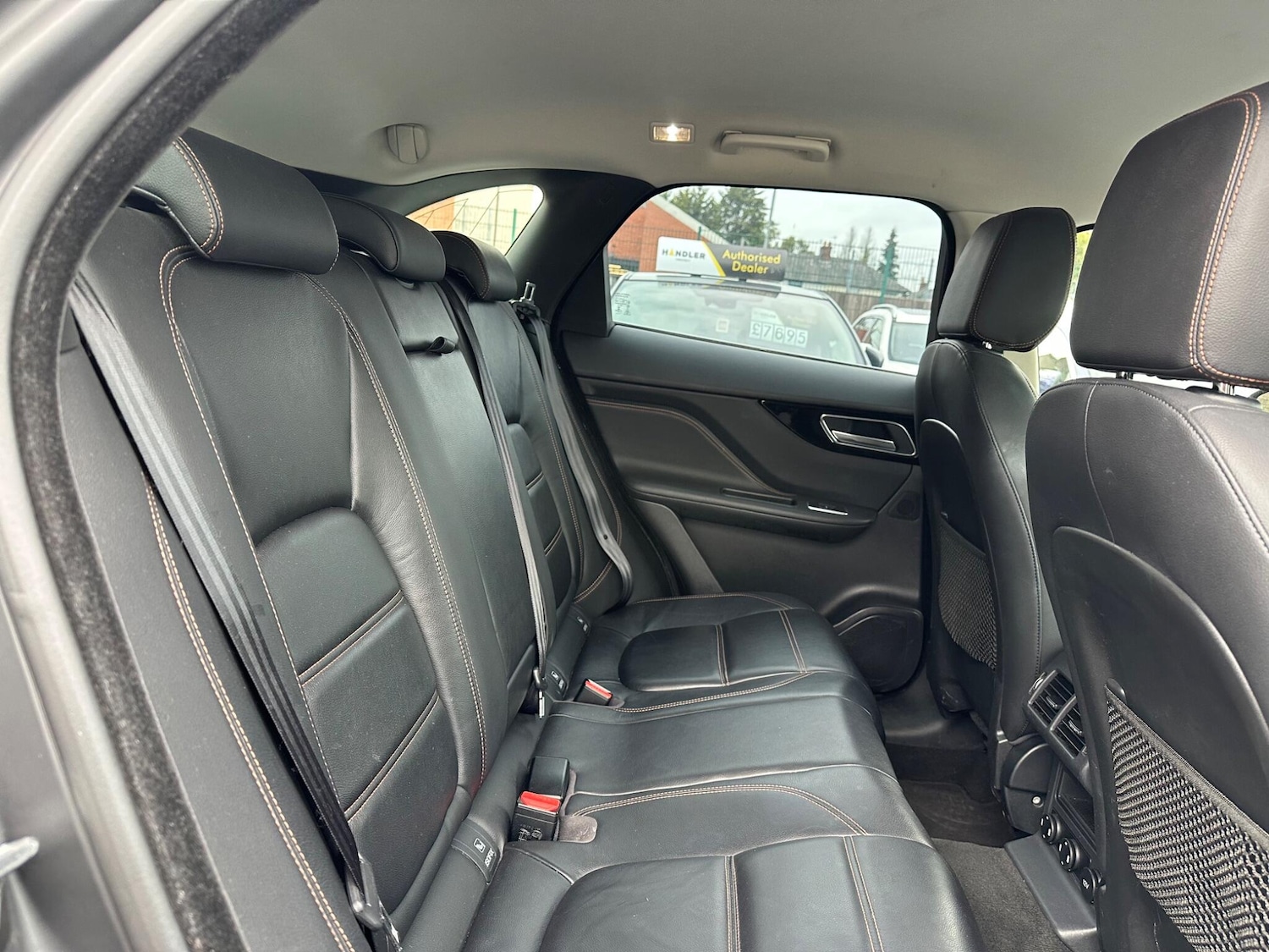 Used Jaguar F-Pace 2018 for sale - 76283541: Photo 36