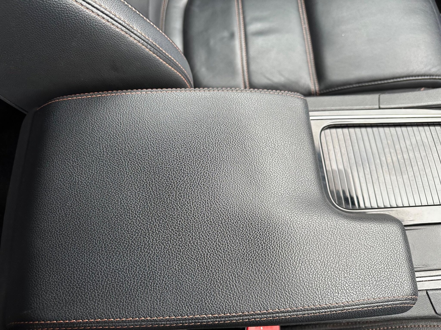 Used Jaguar F-Pace 2018 for sale - 76283541: Photo 45