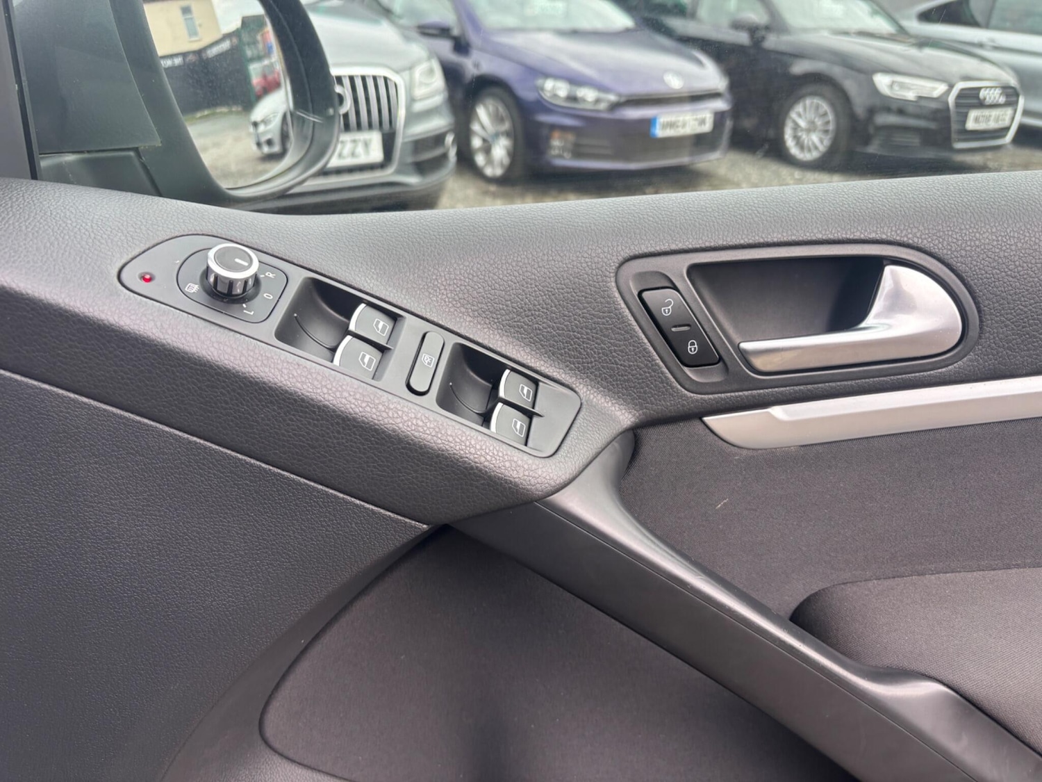 Used Volkswagen Tiguan 2013 for sale - 76371310: Photo 17