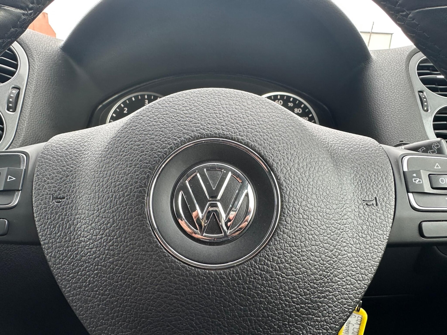 Used Volkswagen Tiguan 2013 for sale - 76371310: Photo 20