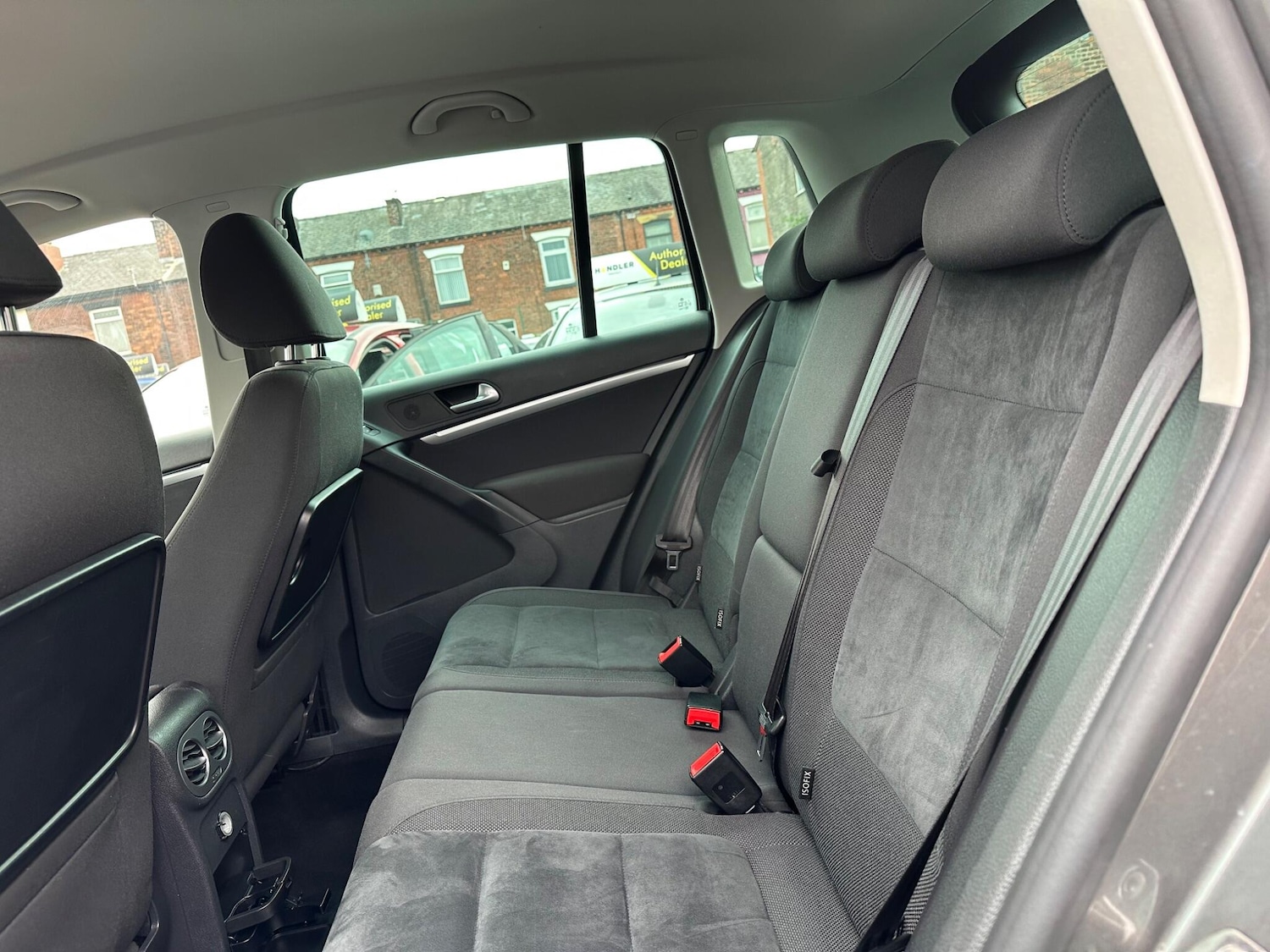 Used Volkswagen Tiguan 2013 for sale - 76371310: Photo 32