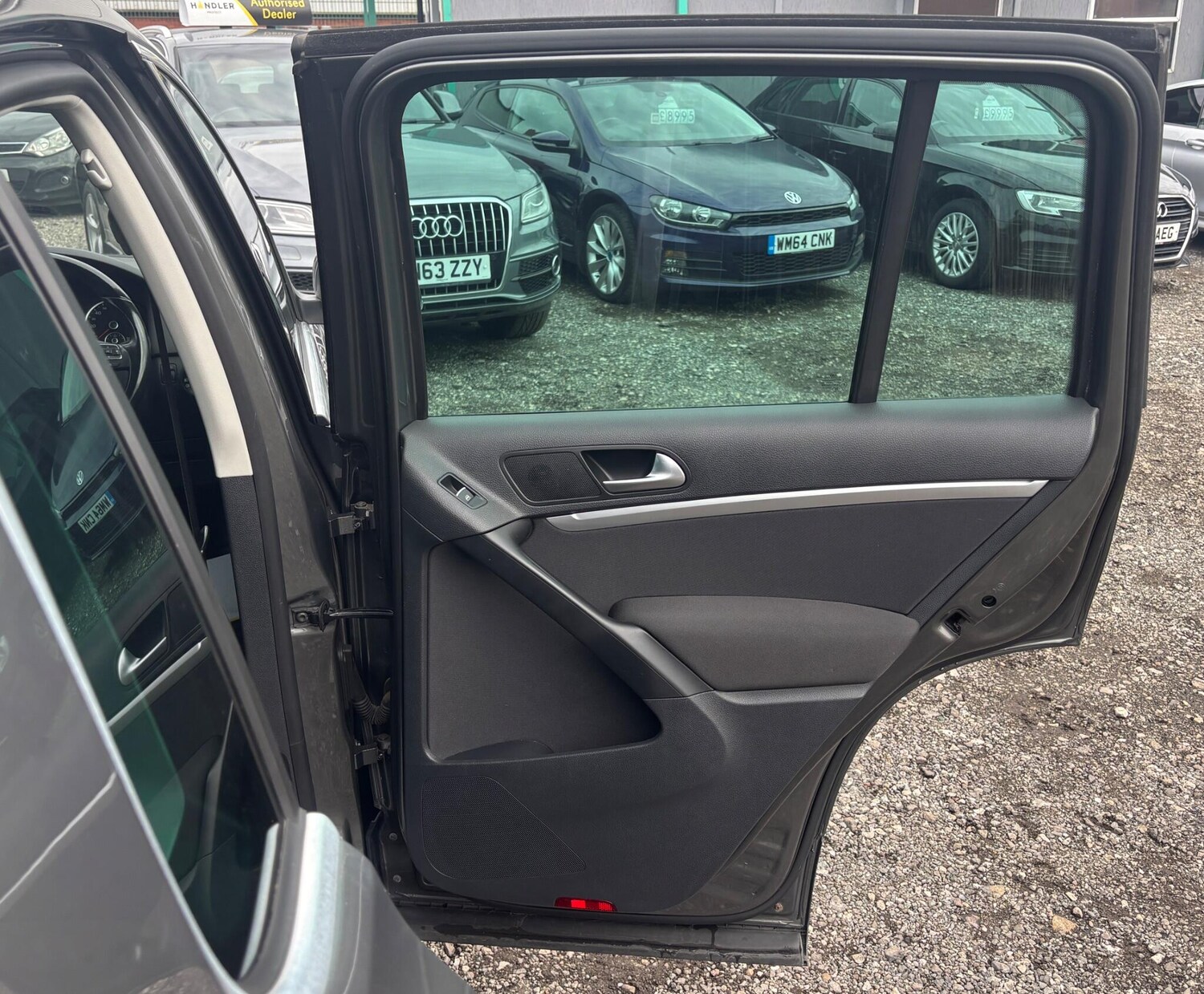 Used Volkswagen Tiguan 2013 for sale - 76371310: Photo 37