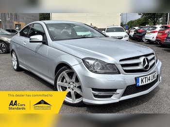 Used Mercedes-Benz C Class 2014 for sale - 79363369: Photo