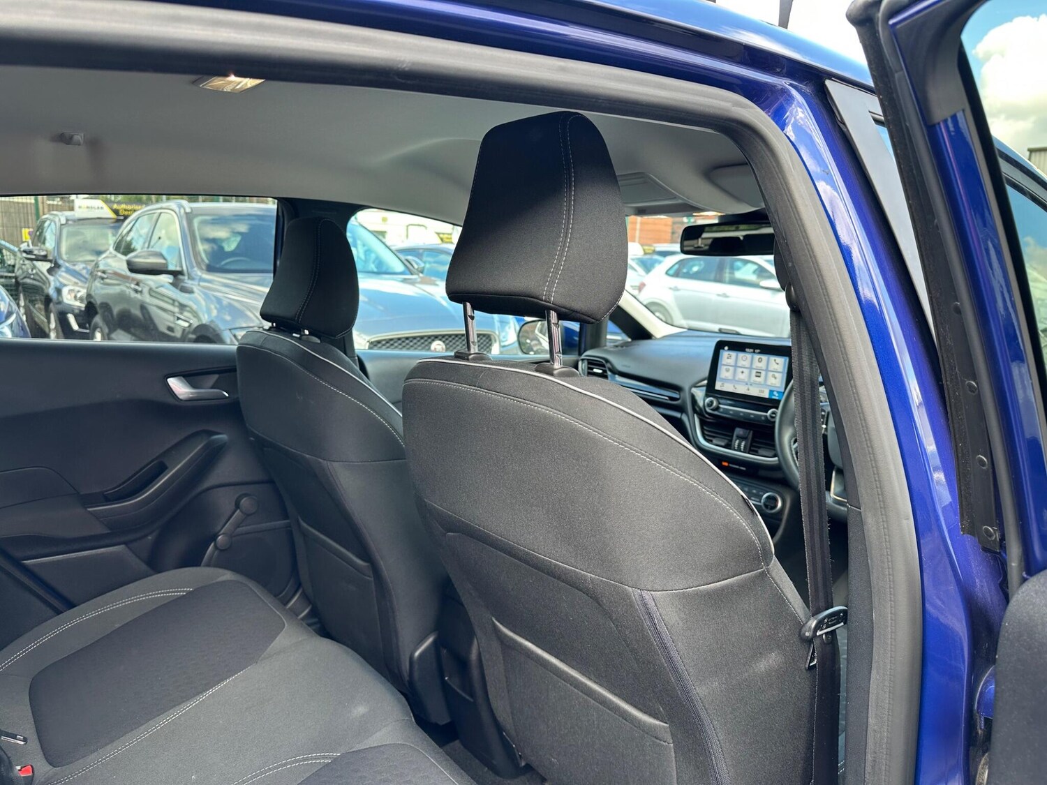 Used Ford Fiesta 2018 for sale - 76283301: Photo 33