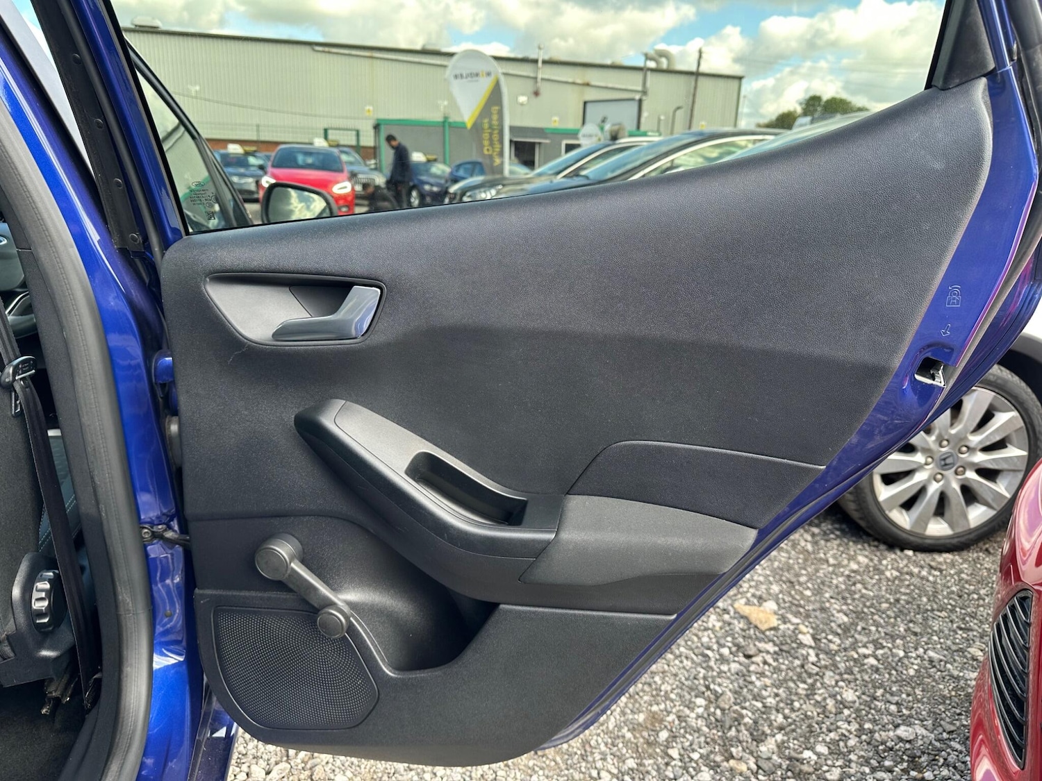 Used Ford Fiesta 2018 for sale - 76283301: Photo 36