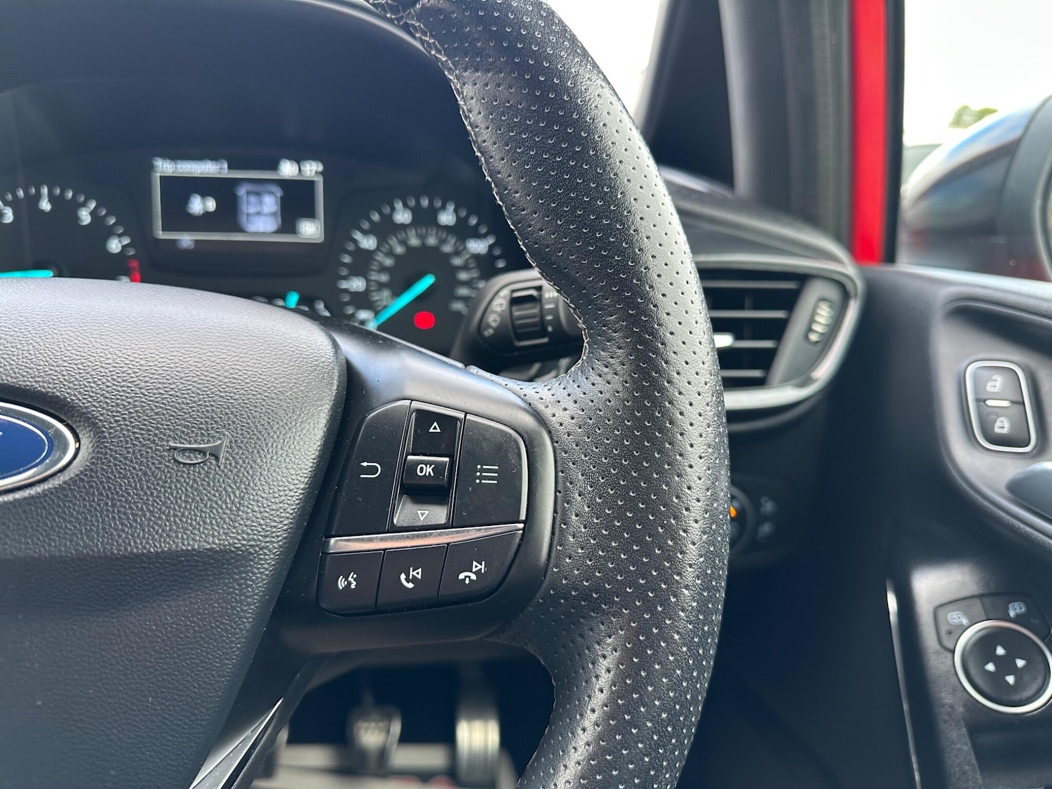 Used Ford Fiesta 2018 for sale - 76283751: Photo 19