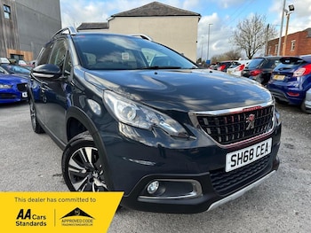 Used Peugeot 2008 2018 for sale - 79363386: Photo