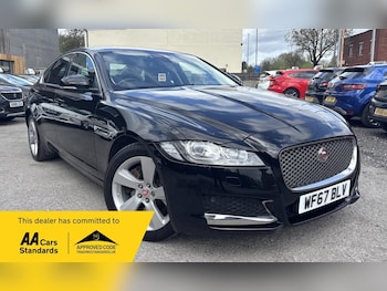 Used Jaguar XF 2017 for sale - 79363371: Photo