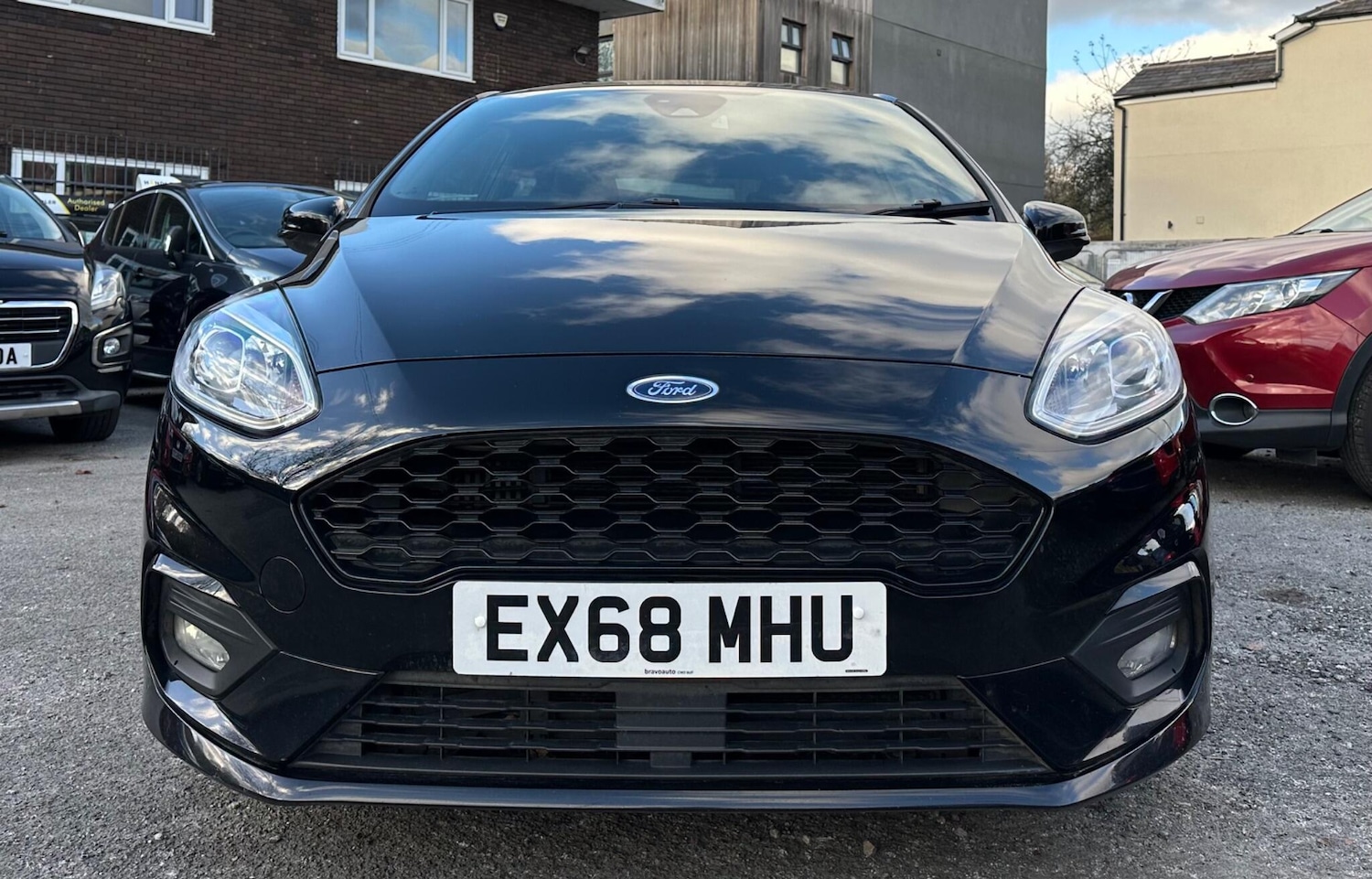 Used Ford Fiesta 2018 for sale - 76607604: Photo 2