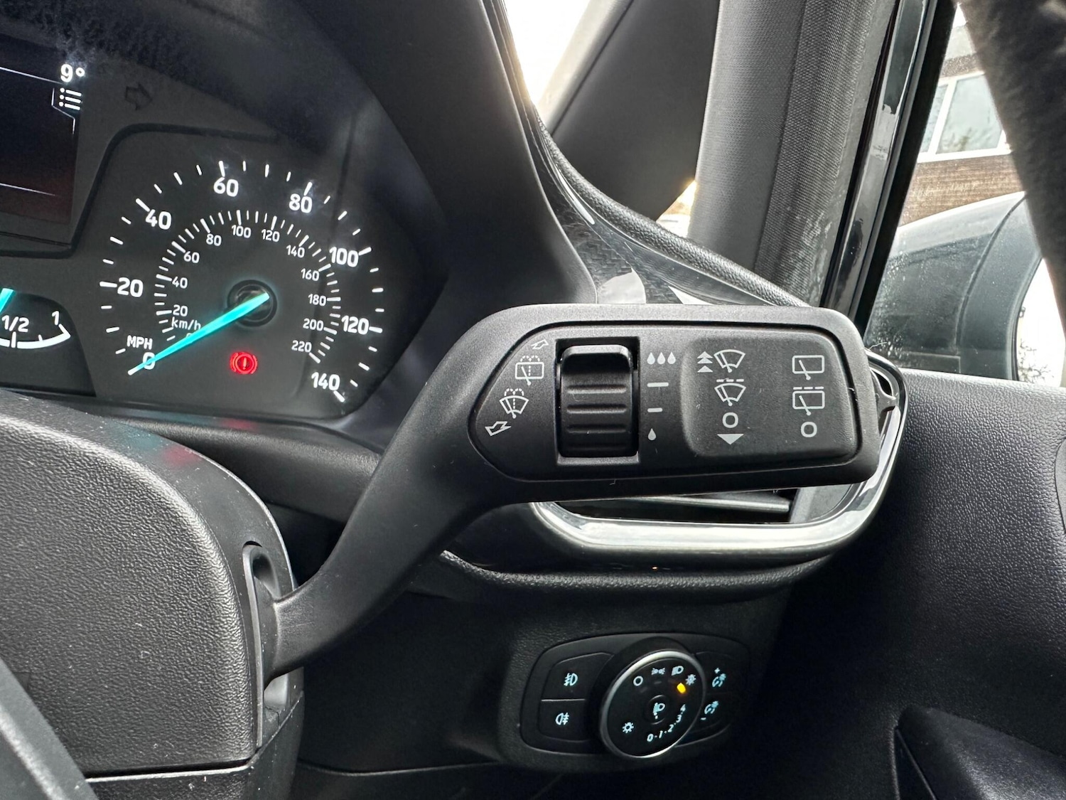 Used Ford Fiesta 2018 for sale - 76607604: Photo 24