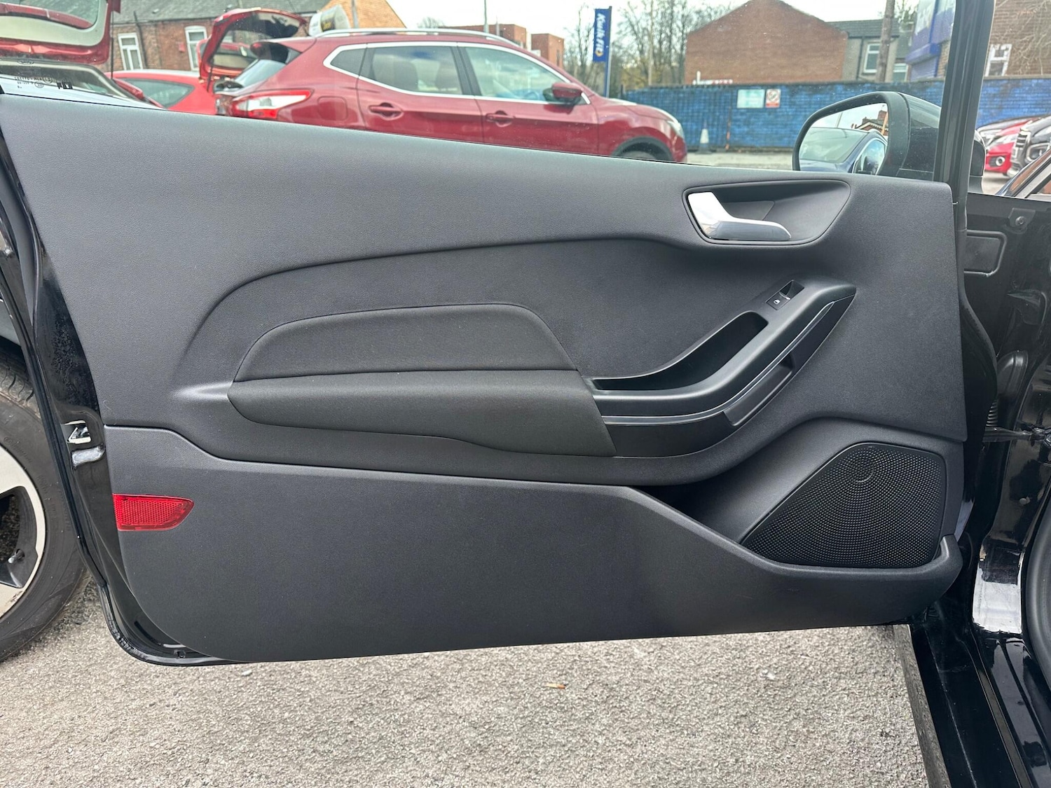 Used Ford Fiesta 2018 for sale - 76607604: Photo 31