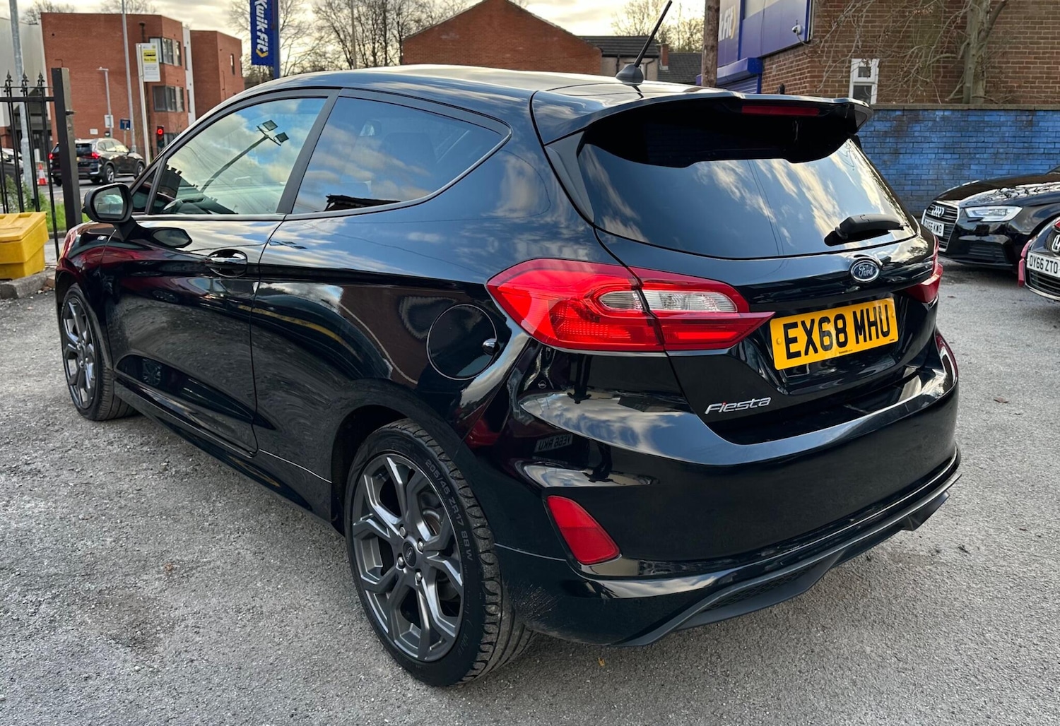 Used Ford Fiesta 2018 for sale - 76607604: Photo 6