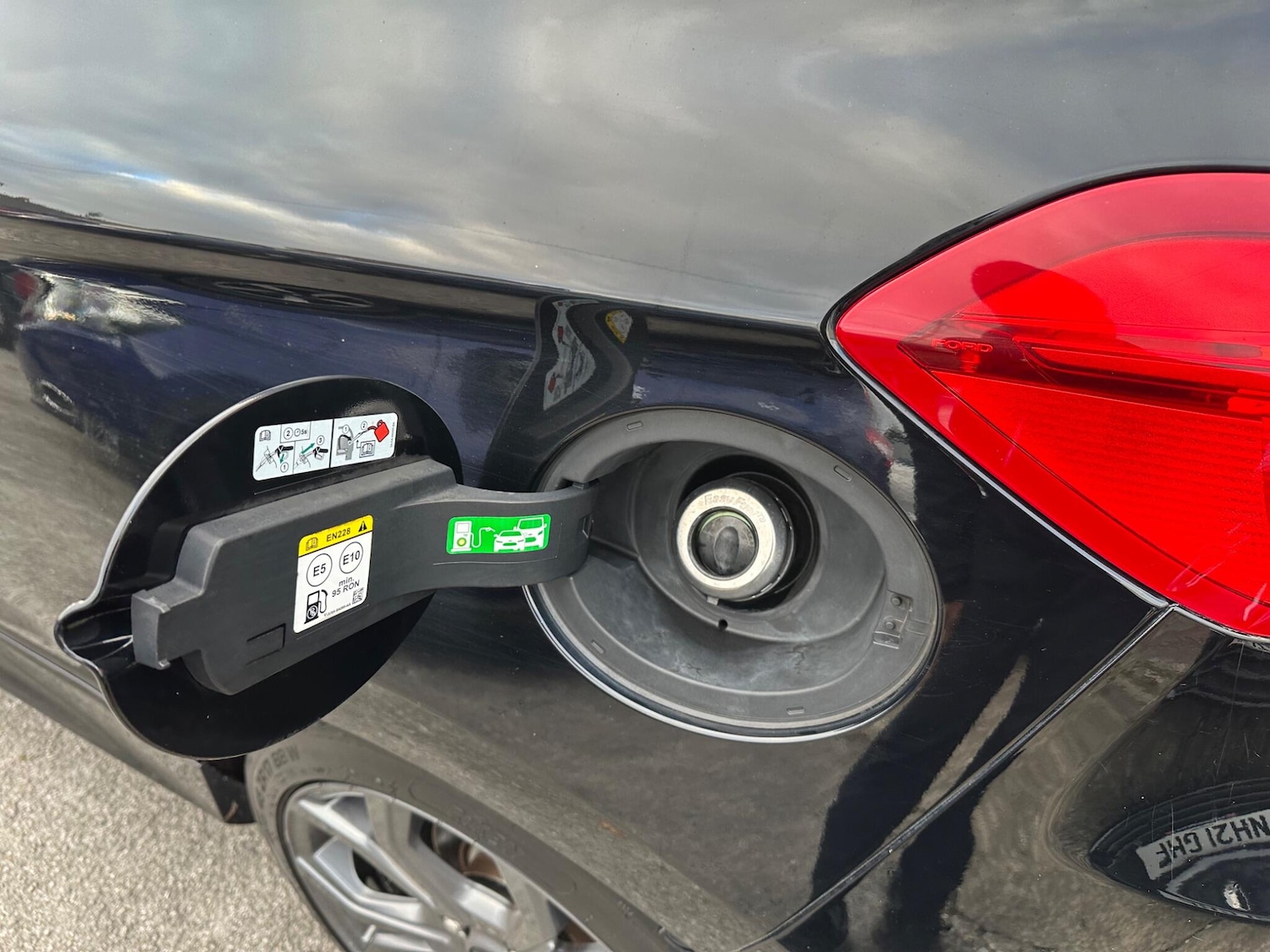 Used Ford Fiesta 2018 for sale - 76607604: Photo 70