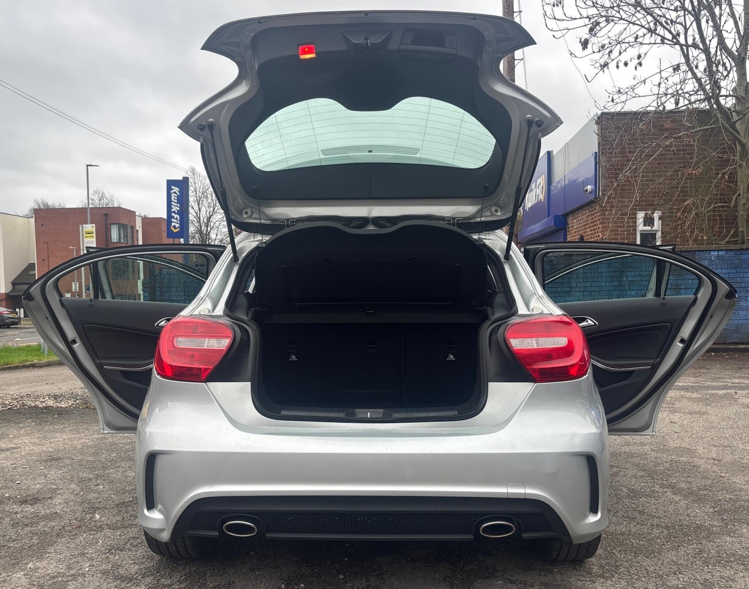 Used Mercedes-Benz A-Class 2014 for sale - 76802454: Photo 10