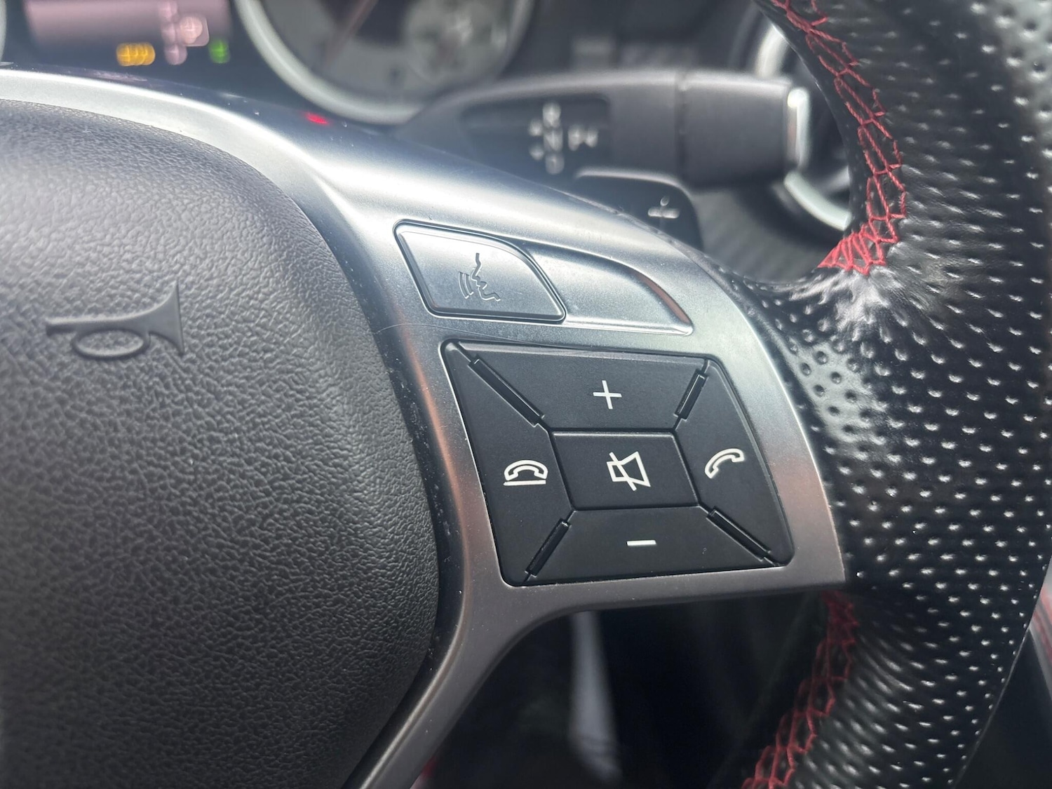 Used Mercedes-Benz A-Class 2014 for sale - 76802454: Photo 18