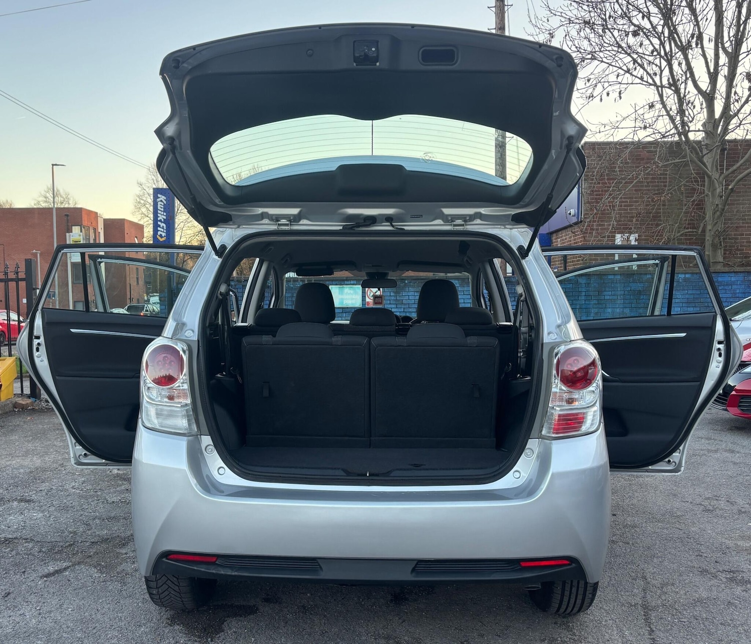 Used Toyota Verso 2016 for sale - 76657171: Photo 11