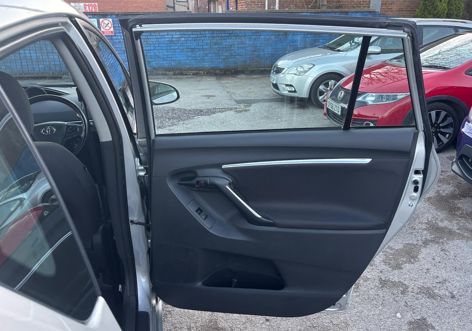 Used Toyota Verso 2016 for sale - 76657171: Photo 41