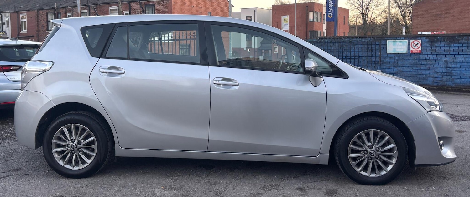 Used Toyota Verso 2016 for sale - 76657171: Photo 9