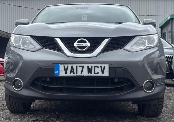 Used Nissan Qashqai 2017 for sale - 76283535: Photo 2