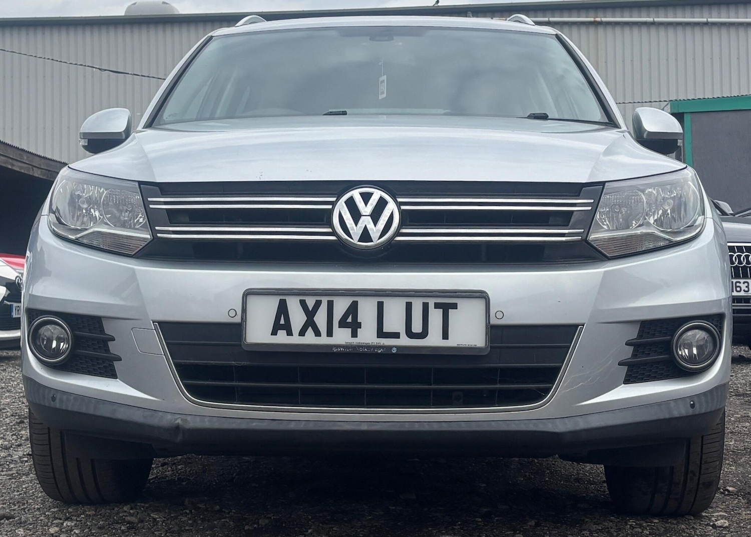 Used Volkswagen Tiguan 2014 for sale - 76283244: Photo 2