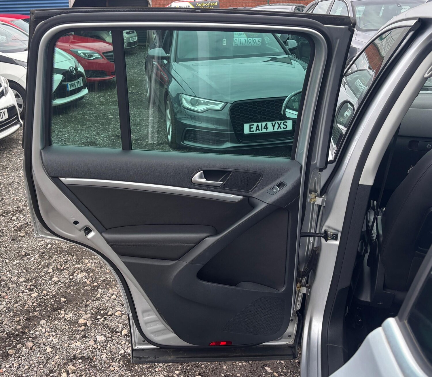 Used Volkswagen Tiguan 2014 for sale - 76283244: Photo 34