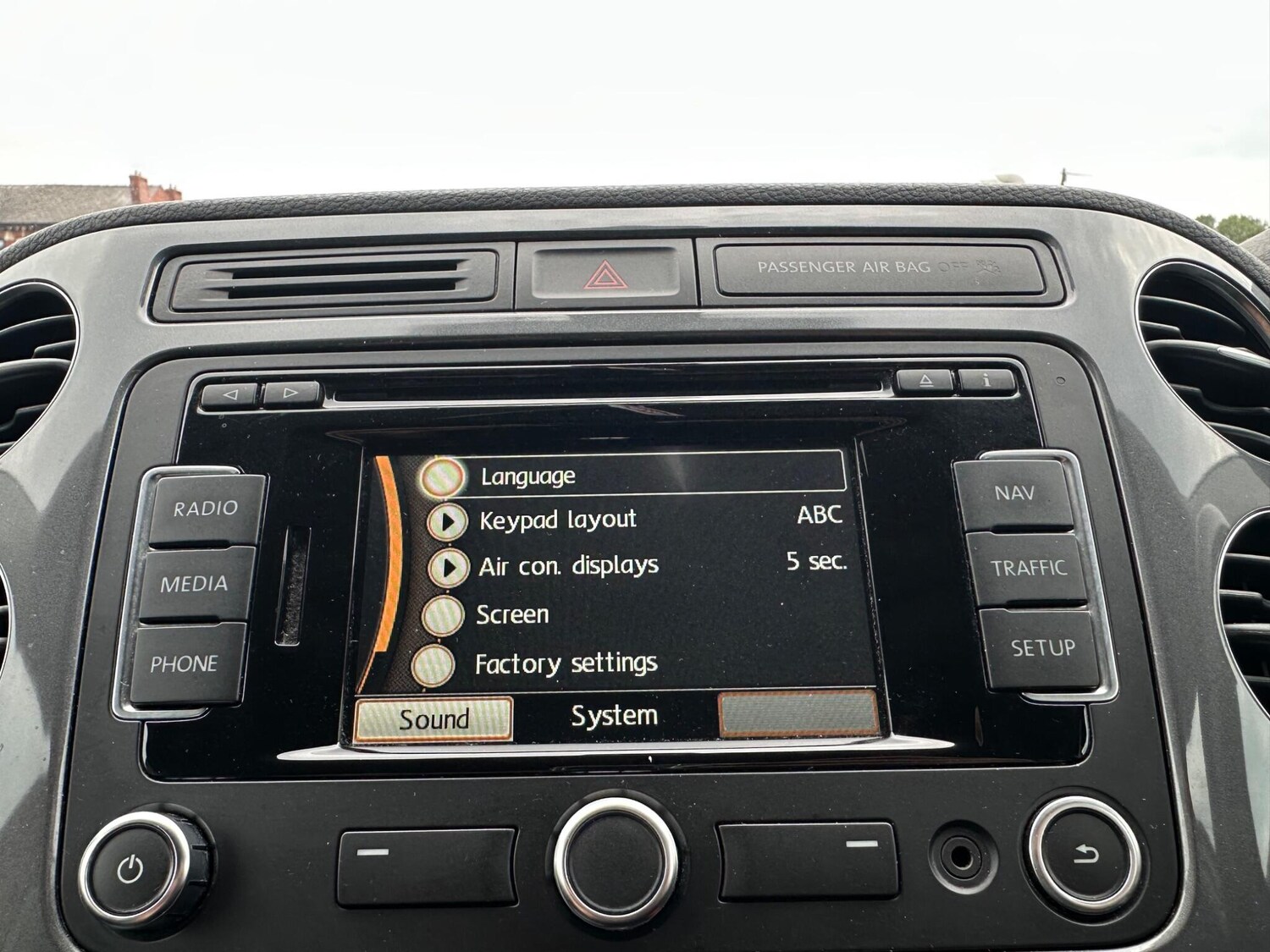 Used Volkswagen Tiguan 2014 for sale - 76283244: Photo 59