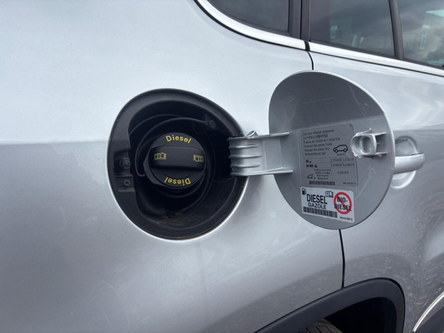 Used Volkswagen Tiguan 2014 for sale - 76283244: Photo 71