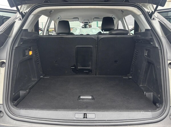 Used Peugeot 3008 2020 for sale - 76282884: Photo 12