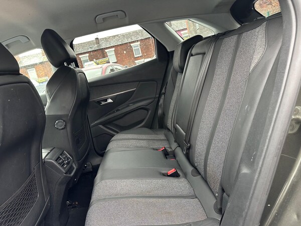 Used Peugeot 3008 2020 for sale - 76282884: Photo 32