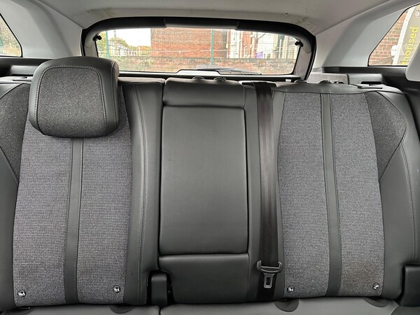 Used Peugeot 3008 2020 for sale - 76282884: Photo 38