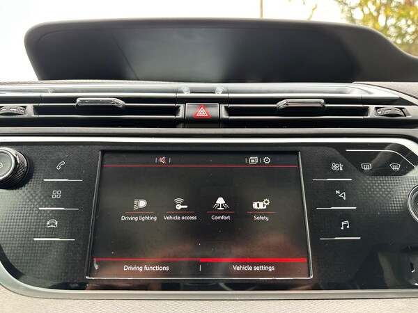 Used Citroen C4 Grand Picasso 2017 for sale - 76306831: Photo 55