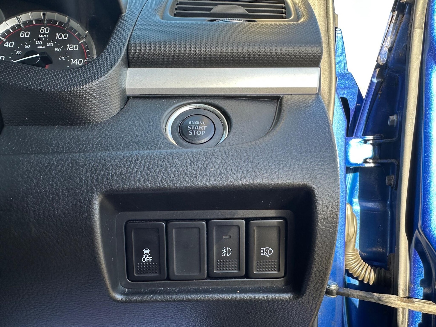 Used Suzuki Swift 2014 for sale - 76572934: Photo 15