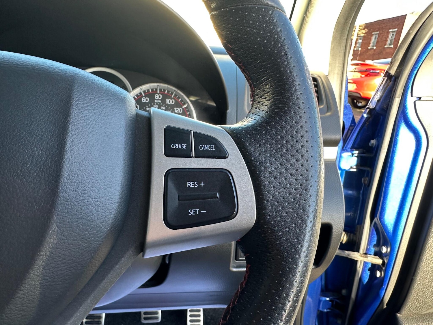 Used Suzuki Swift 2014 for sale - 76572934: Photo 17