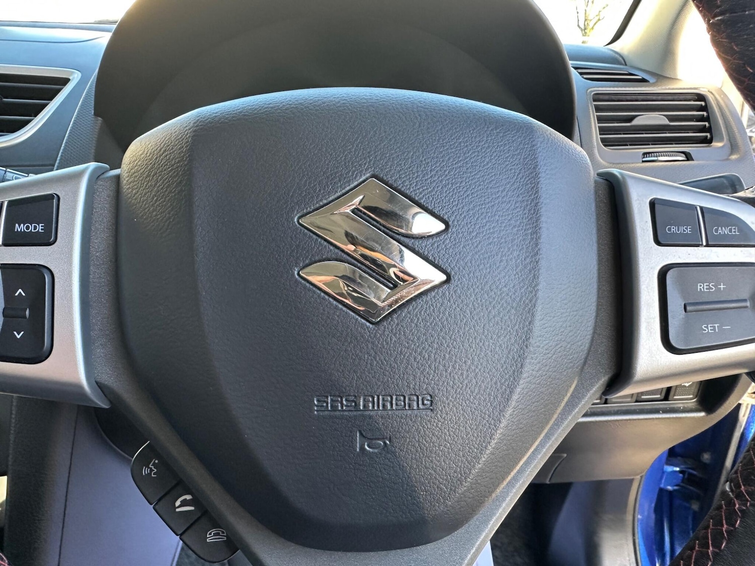 Used Suzuki Swift 2014 for sale - 76572934: Photo 18