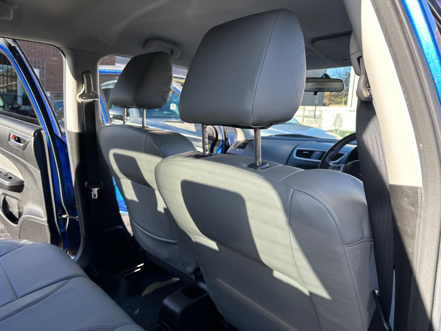 Used Suzuki Swift 2014 for sale - 76572934: Photo 25