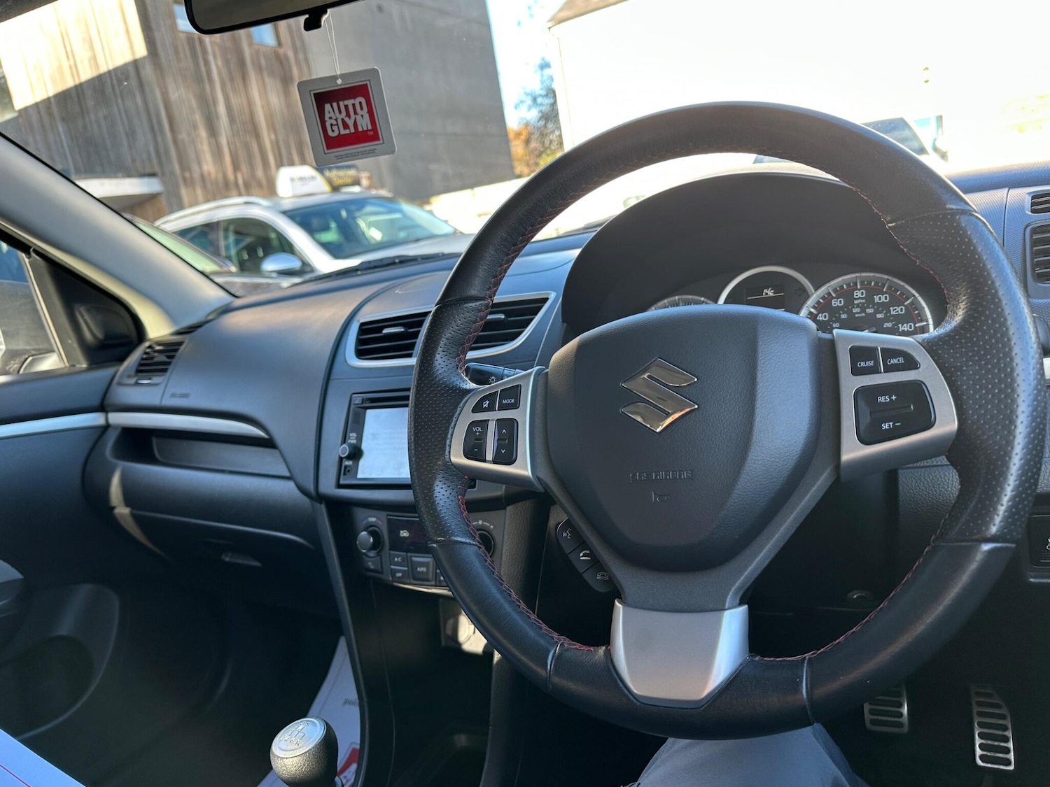 Used Suzuki Swift 2014 for sale - 76572934: Photo 27