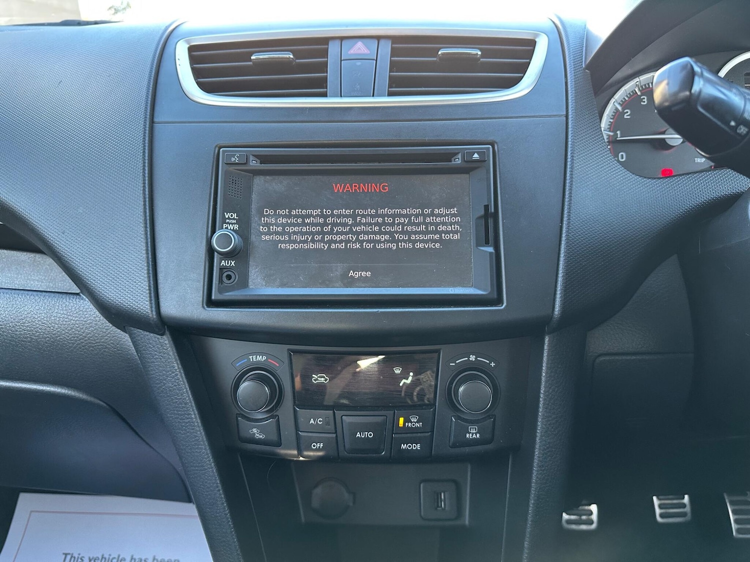 Used Suzuki Swift 2014 for sale - 76572934: Photo 30