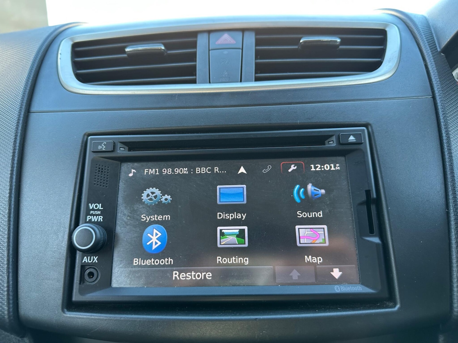 Used Suzuki Swift 2014 for sale - 76572934: Photo 33