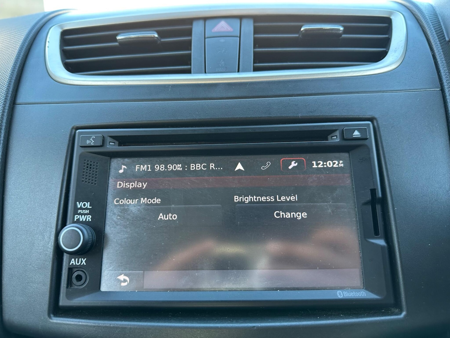 Used Suzuki Swift 2014 for sale - 76572934: Photo 36