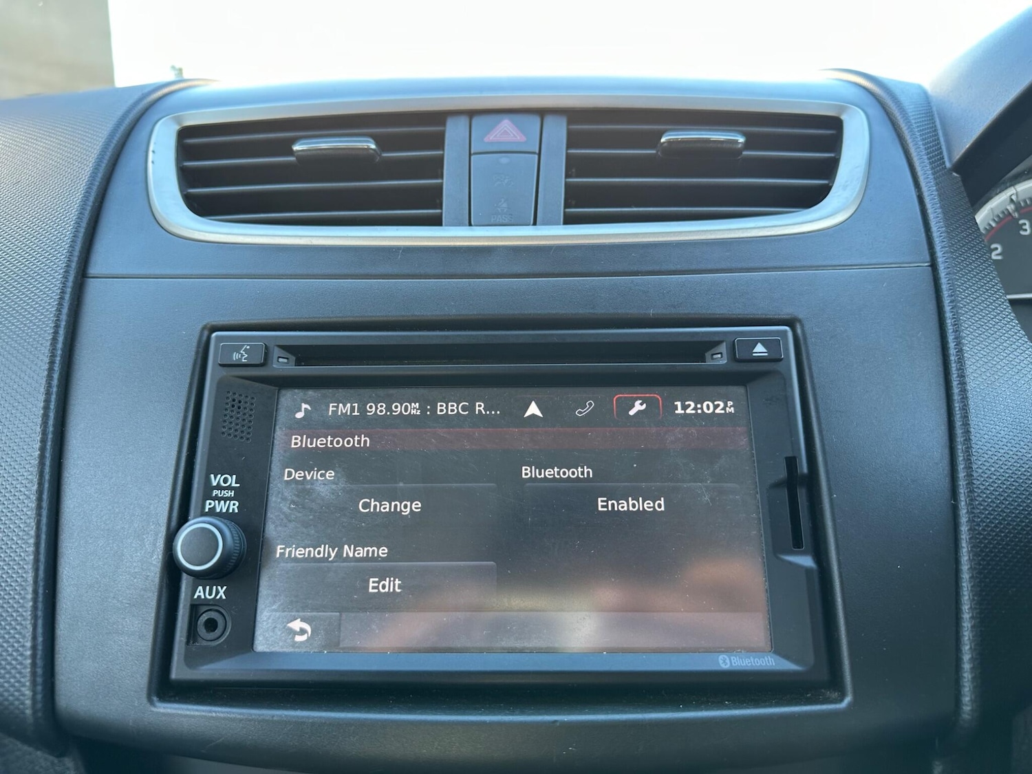 Used Suzuki Swift 2014 for sale - 76572934: Photo 40