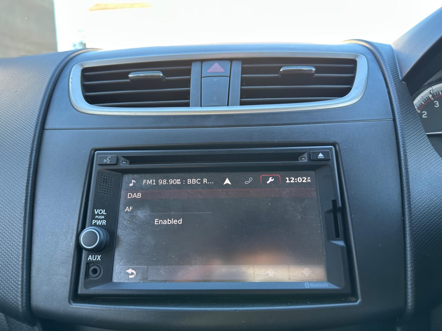 Used Suzuki Swift 2014 for sale - 76572934: Photo 43