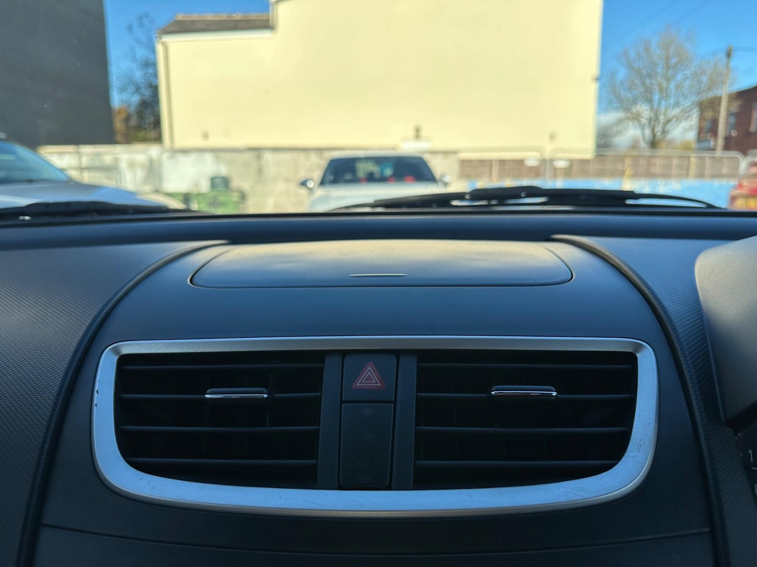 Used Suzuki Swift 2014 for sale - 76572934: Photo 44